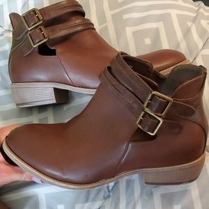 Womens ankle boots